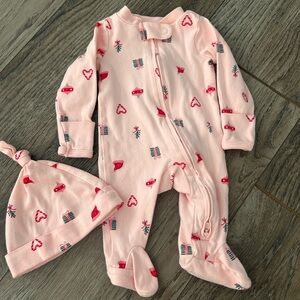 Carter's Pink Newborn Onesie Sleeper & Hat
